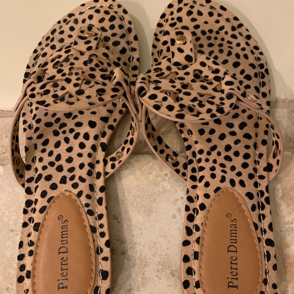 Boutique Leopard print sandals